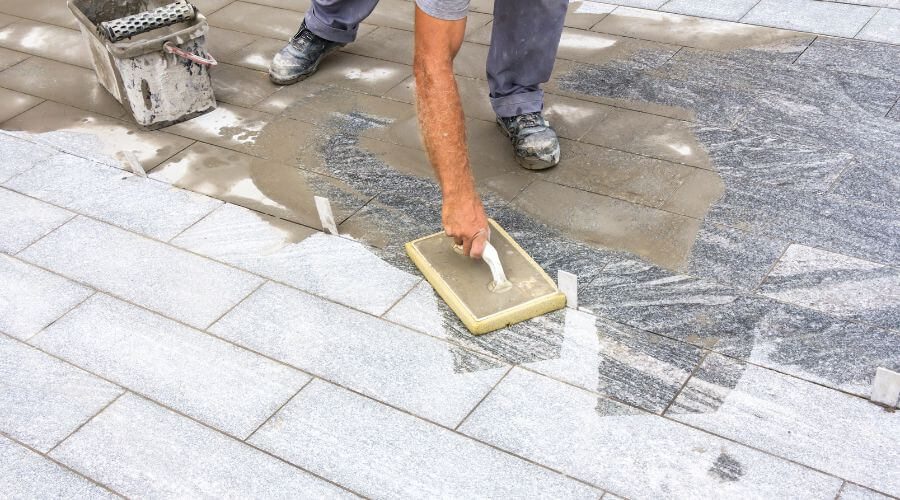 Expert Emergency Roof Repairs services in Madison Heights, MI